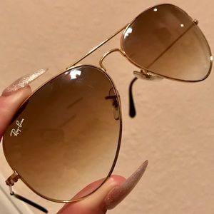 Aviator Ray-Bans with Case